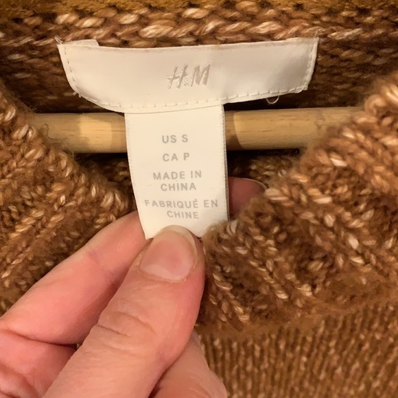 Sweater - Picture 3 of 4